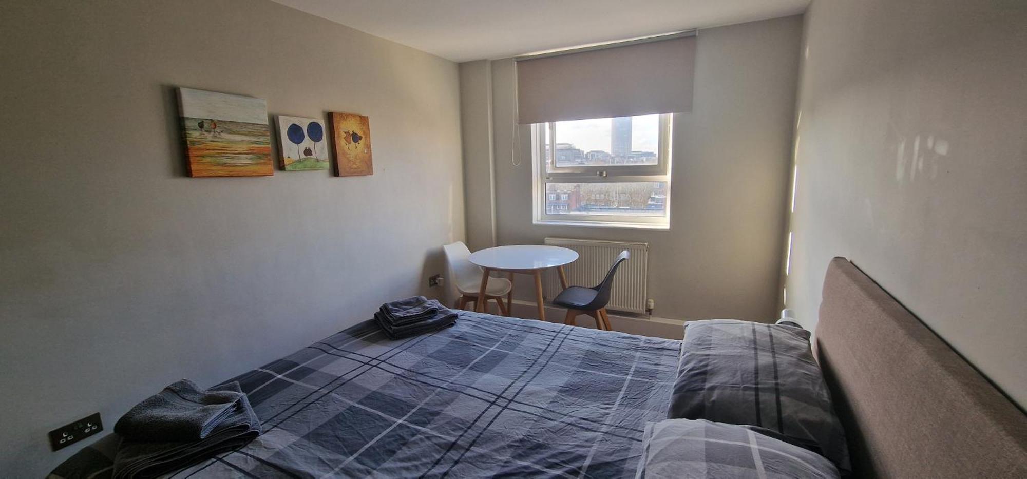 Beautiful 3-Bedroom Flat With Stunning Views Londen Buitenkant foto